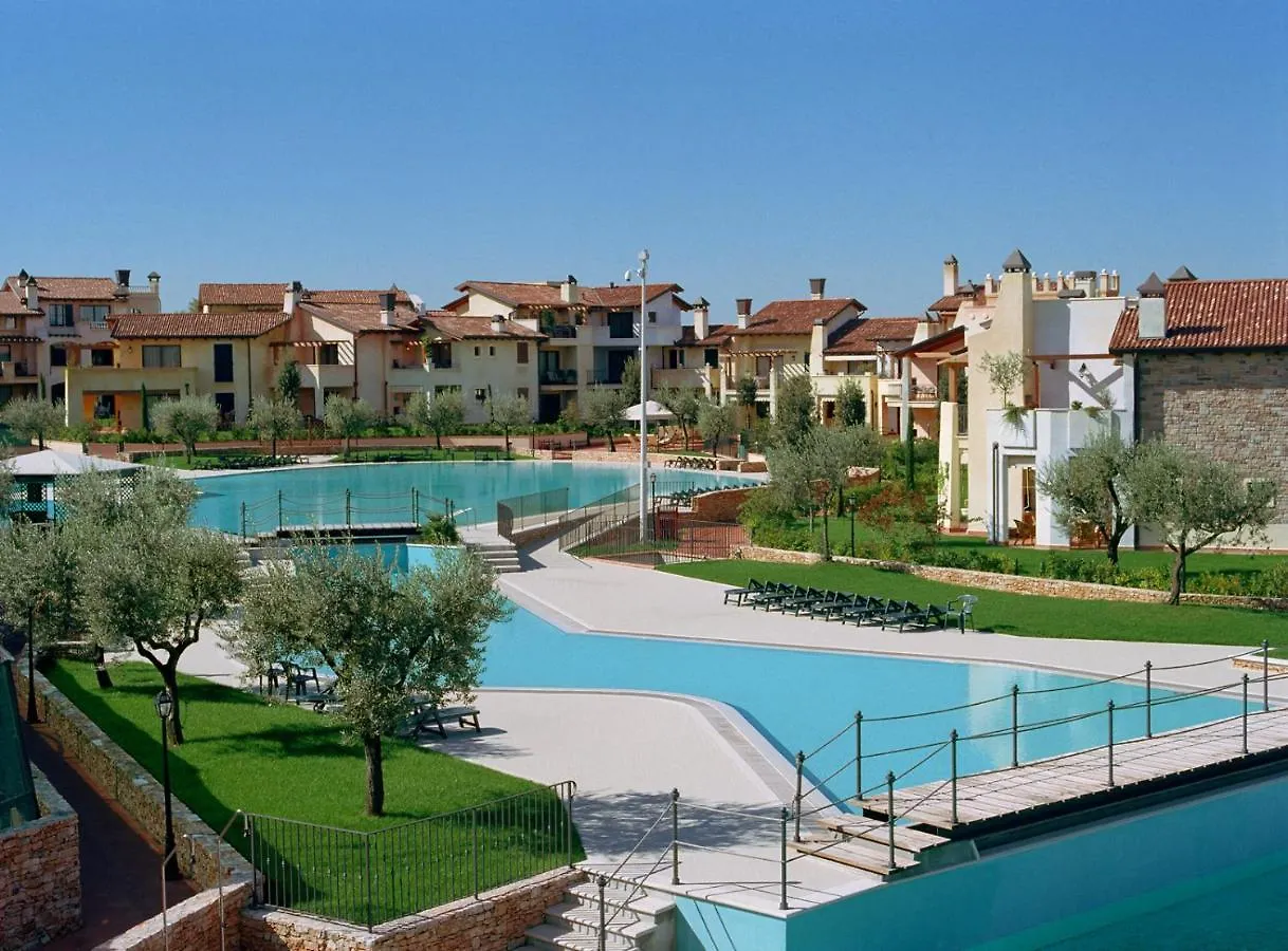 Lugana Resort & Sporting Club - Sermana Village Peschiera del Garda