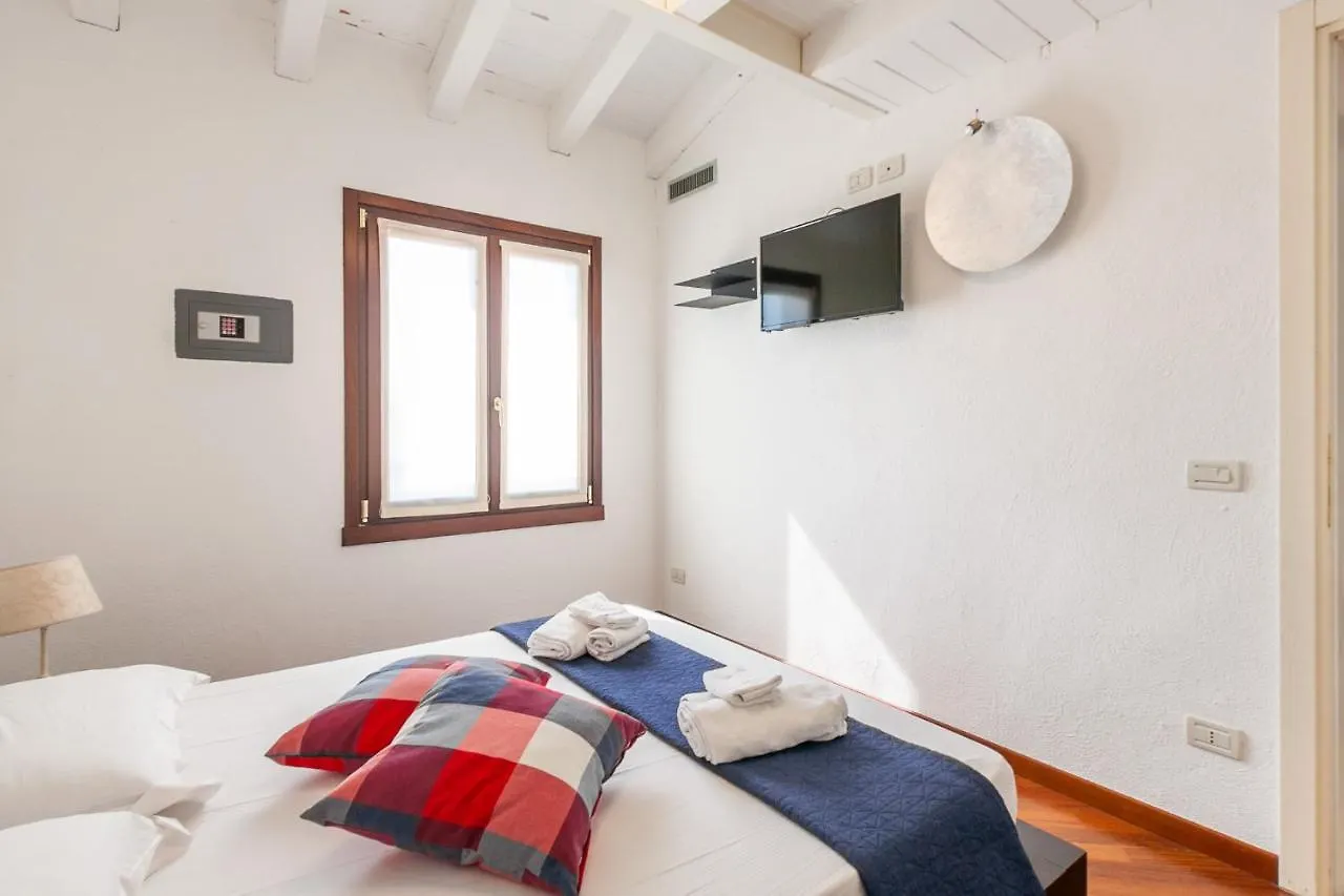 Lugana Resort & Sporting Club - Sermana Village Peschiera del Garda