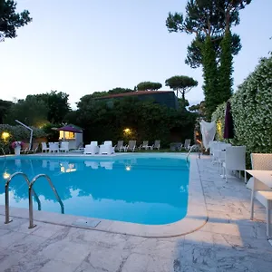 https://logos.it-tuscanyhotel.com
