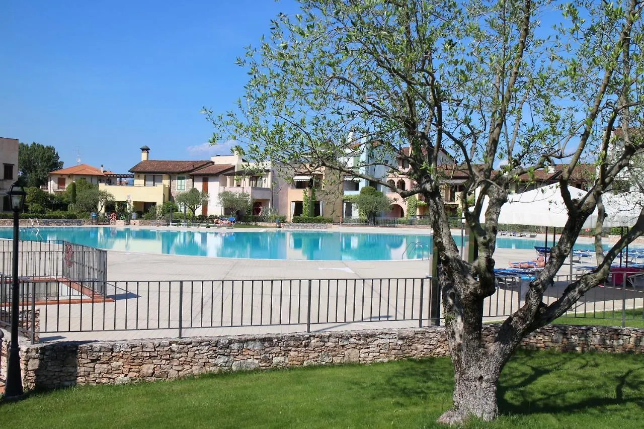 Aparthotel Lugana Resort & Sporting Club - Sermana Village Peschiera del Garda